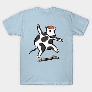 Cartoon cow doing a kickflip skating gnarly T-Shirt